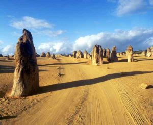 Die Pinnacles sind Wahrzeichen von Westaustralien. Bild: Lincoln Fowler, Tourism Australia