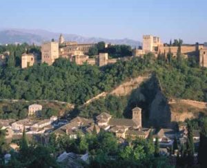 Die Alhambra, ein Wahrzeichen Andalusiens