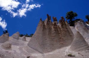 Die „Mondlandschaft von Granadilla“ ist eines der ungewöhnlichten Naturdenkmäler Teneriffas